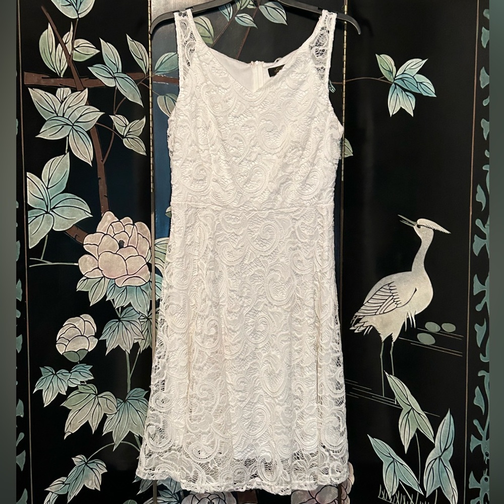 Dressy Star White Sleeveless Lace Dress Women Sz M V-Neck Fit & Flare Adult